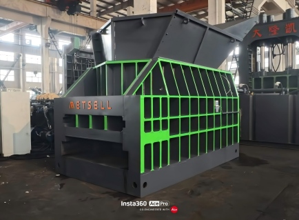 Quality Leads the Way! Bangladesh Clients Visit Factory for On-Site Inspection, Heavy-Duty Twin-Shaft Shredder Successfully Shipped